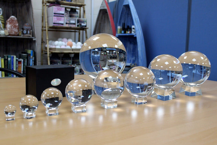 Bola de cristal con soporte de 80 mm