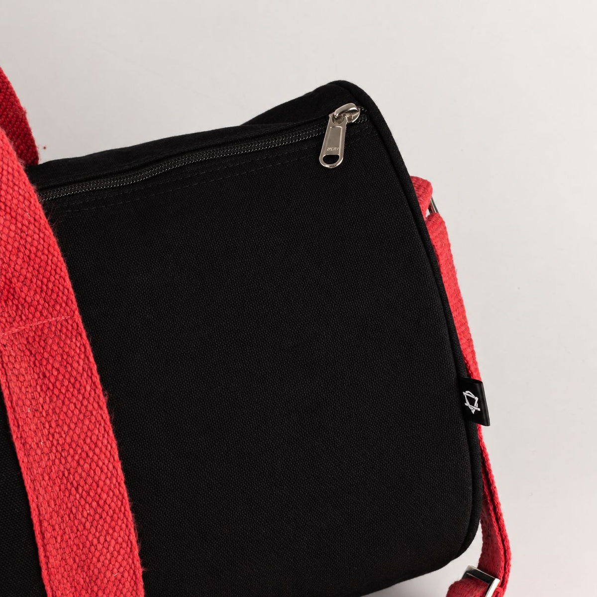 Bolsa de deporte de algodón canvas - Negra con asas rosa cereza