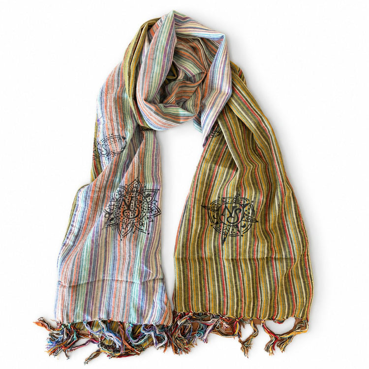 Pañuelo Nomad Sari 170 × 50 cm – Cielo se encuentra con la Tierra