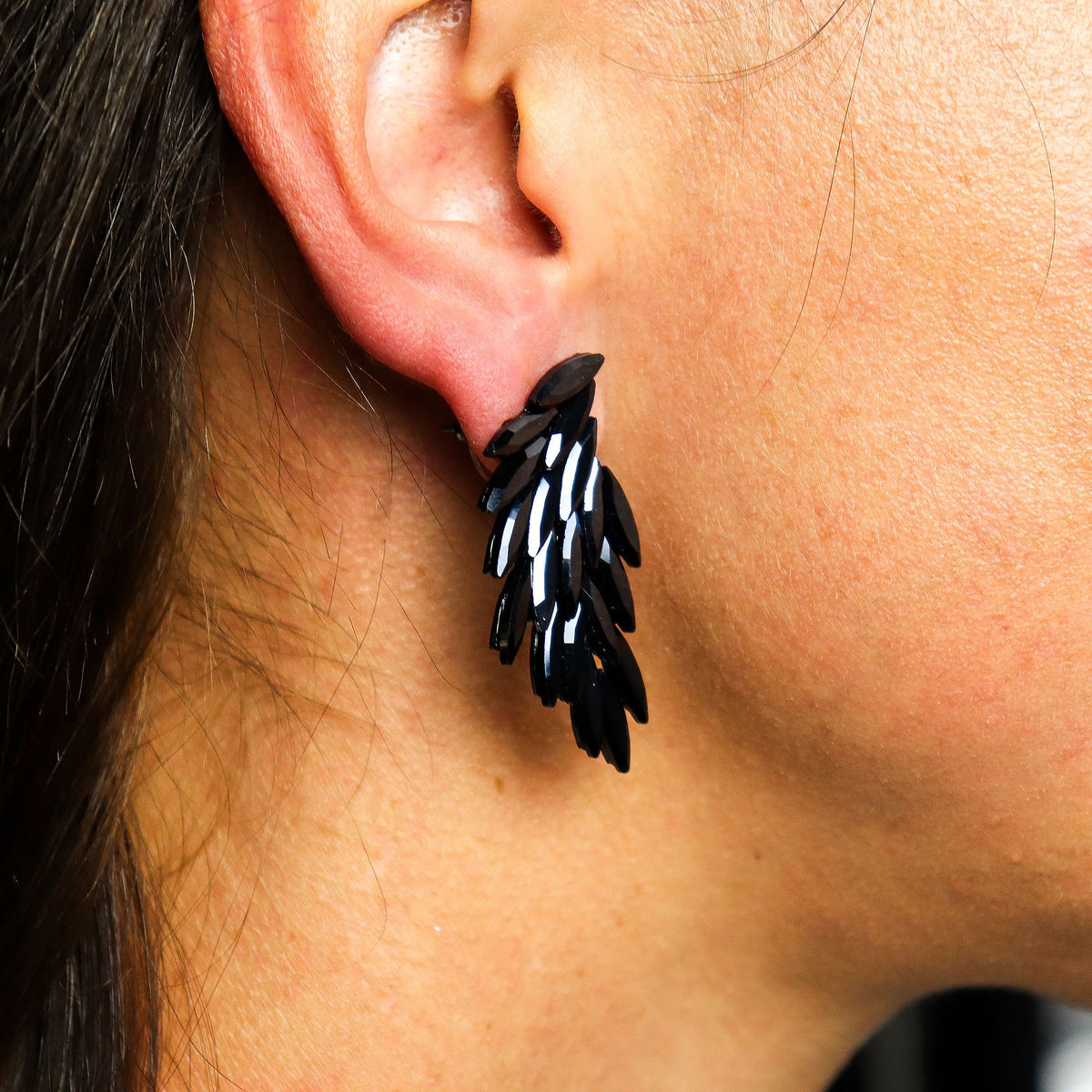 Pendientes Alas de Ángel de Estilo Vintage - Negro Azabache