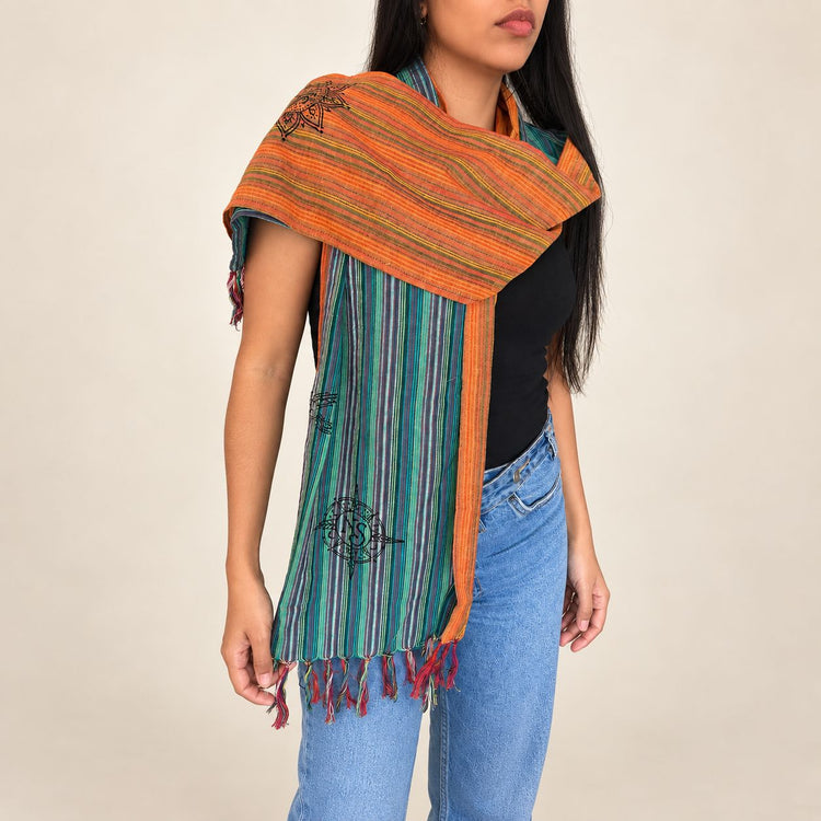 Pañuelo Nomad Sari 170 × 50 cm – Amanecer de los peregrinos