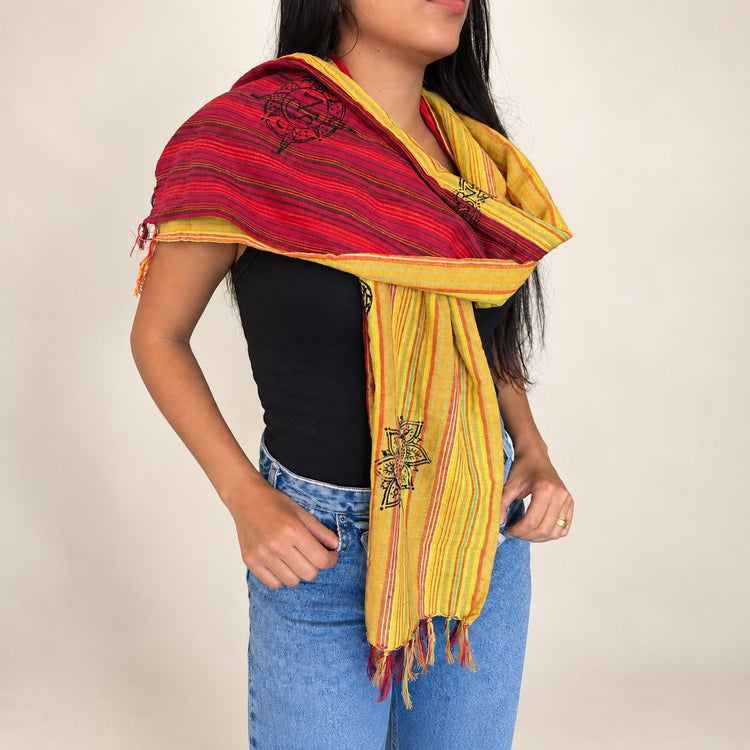 Pañuelo Nomad Sari 170 × 50 cm – Despedida de Katmandú