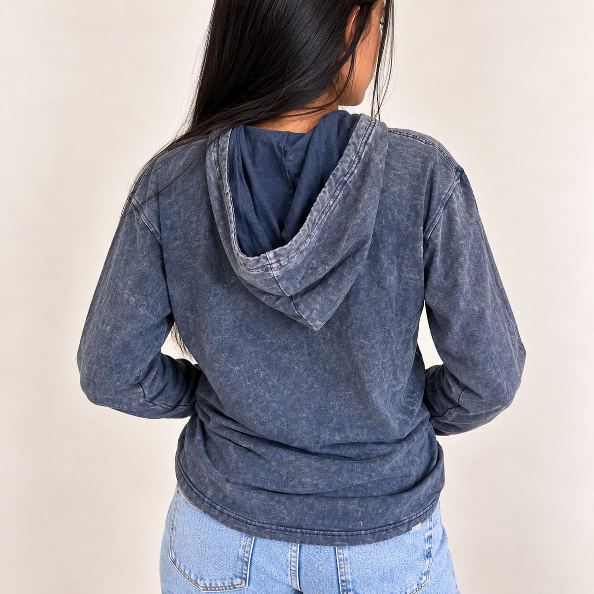 Sudadera con capucha lavanda empolvado – Talla L